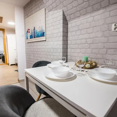 U Kominkow Scisle Centrum Apartment