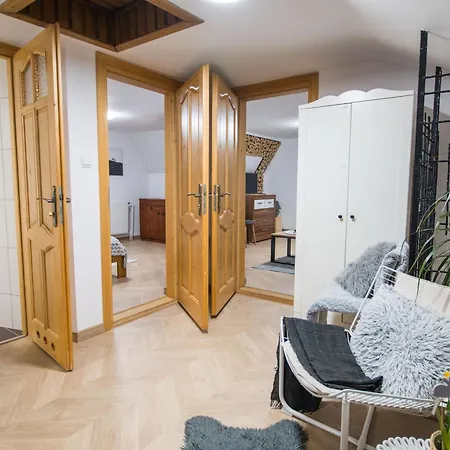 U Kominków ścisłe Centrum Apartament *